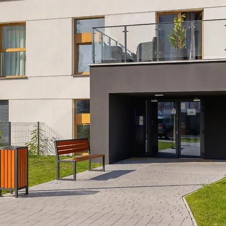 Bezowy Apartament Przy Parku W Katowicach Z Widokiem Na Staw I Biurkiem By Noclegi Renters Katowice Eksteriør bilde